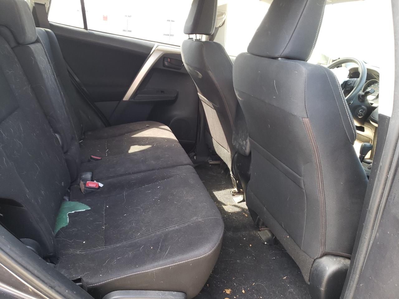 Photo 6 from auction – 2013 TOYOTA RAV4 XLE with VIN JTMRFREV1DD011313