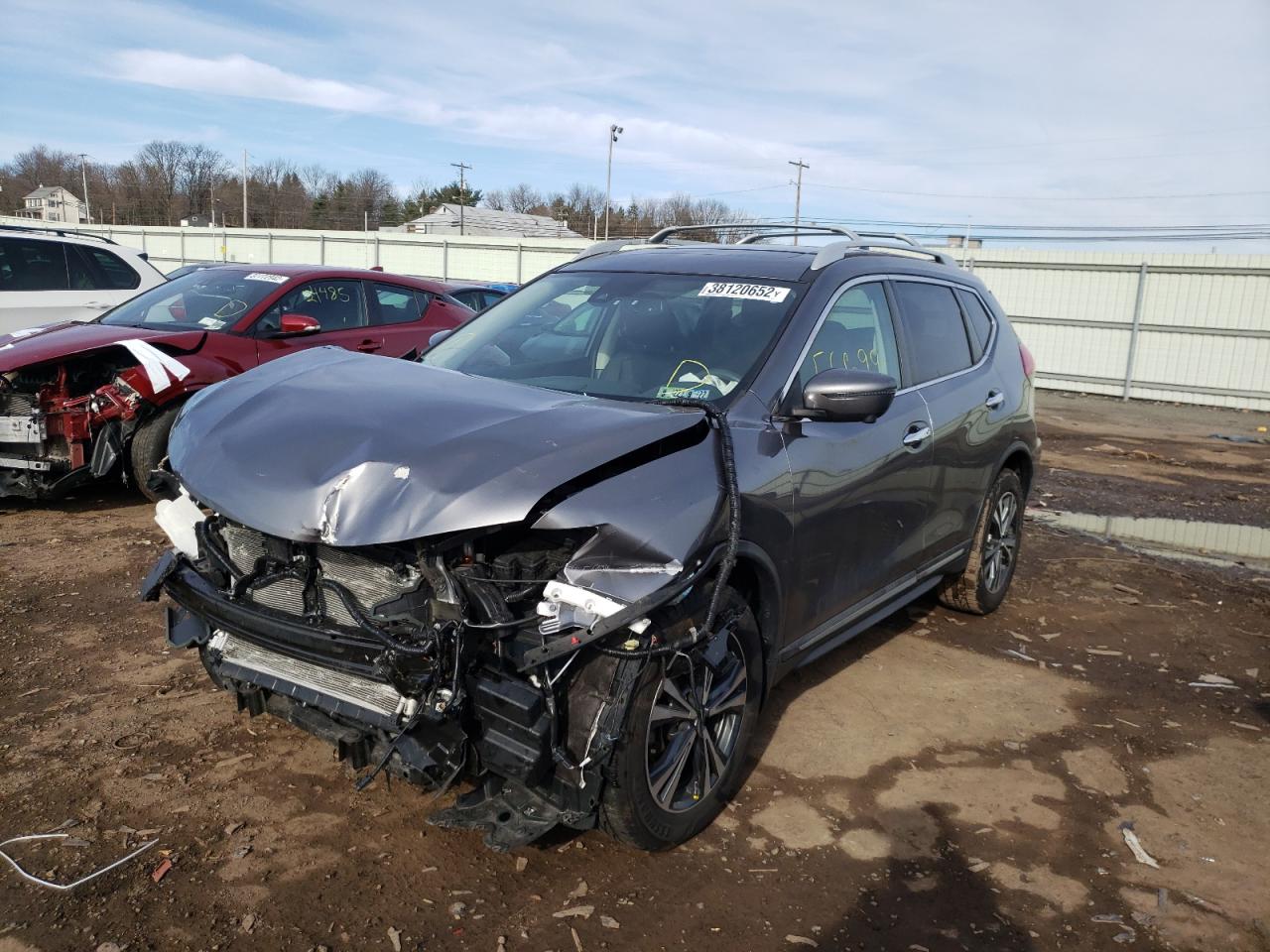 Photo 2 from auction – 2017 NISSAN ROGUE S with VIN 5N1AT2MT7HC861192