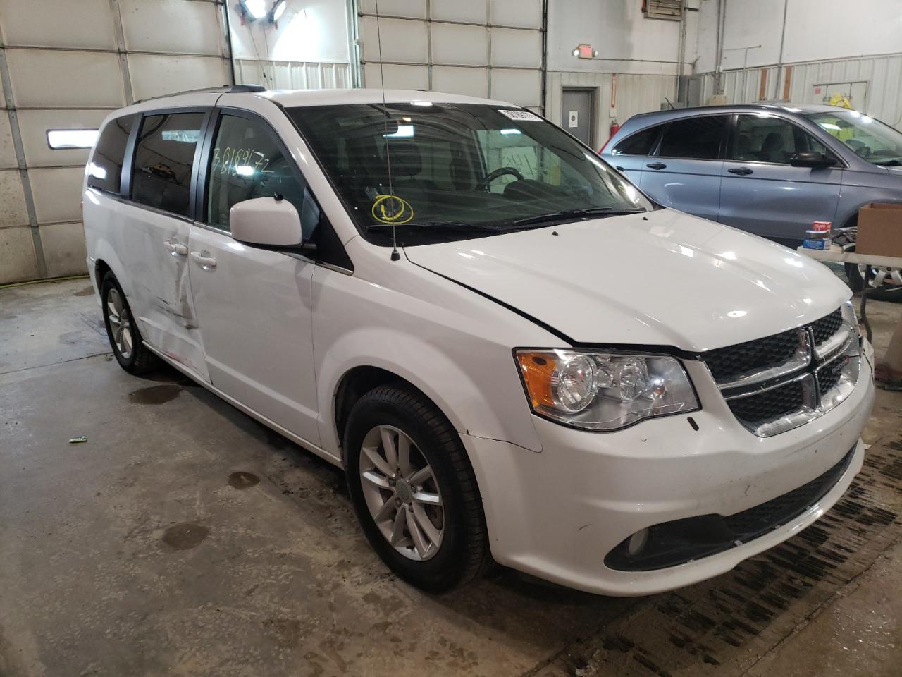 DODGE GRAND CARA 2019 with VIN 2C4RDGCG9KR519568 - Photo from auction