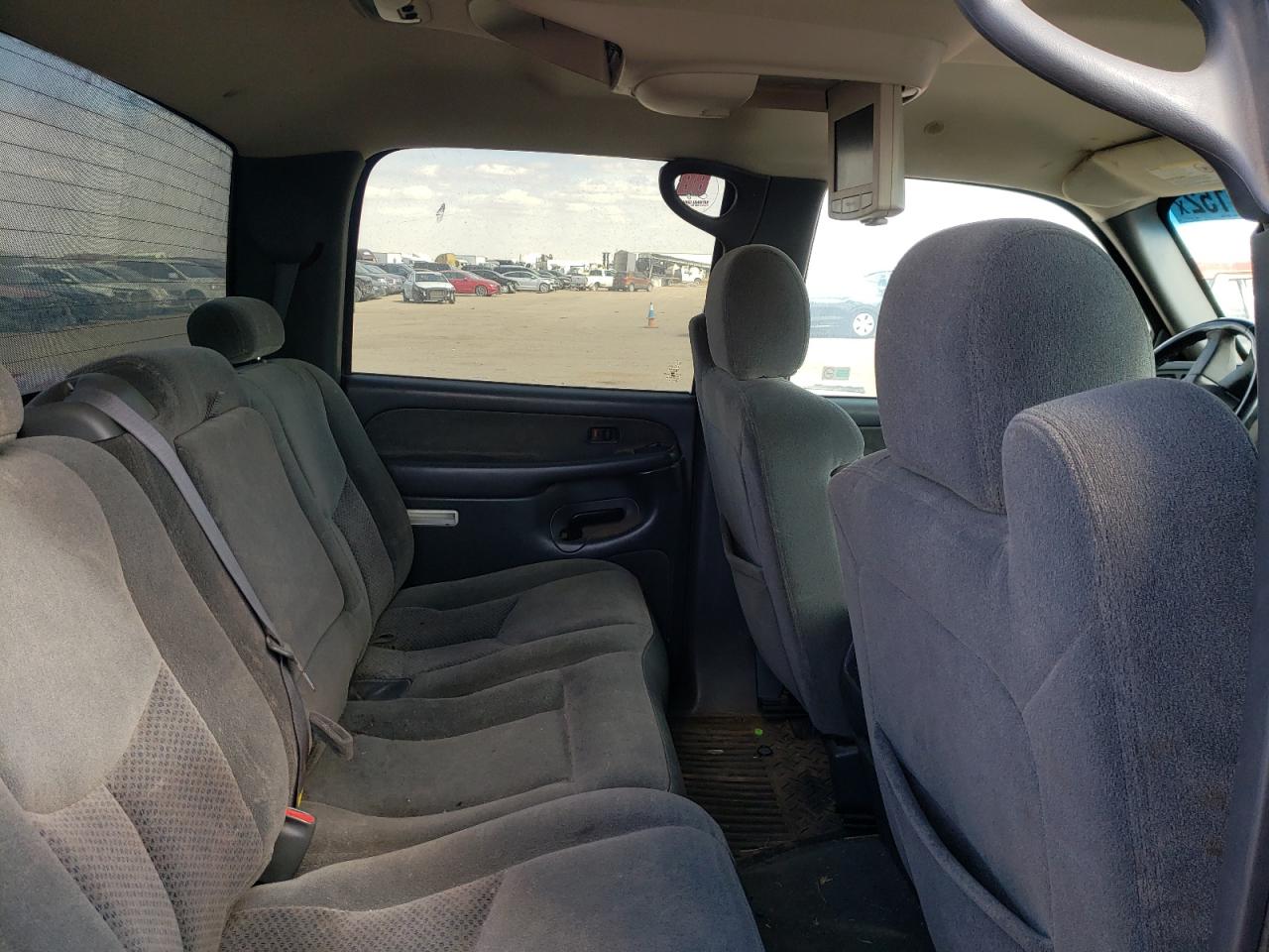Фото 6 с аукциона – 2003 CHEVROLET SILVERADO с VIN 1GCHC23G53F224722
