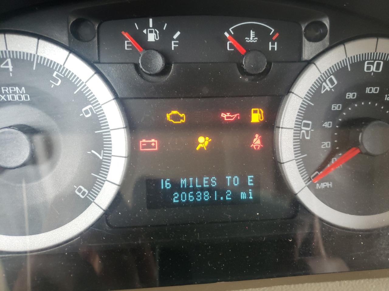Photo 8 from auction – 2008 FORD ESCAPE LIM with VIN 1FMCU04148KC84197