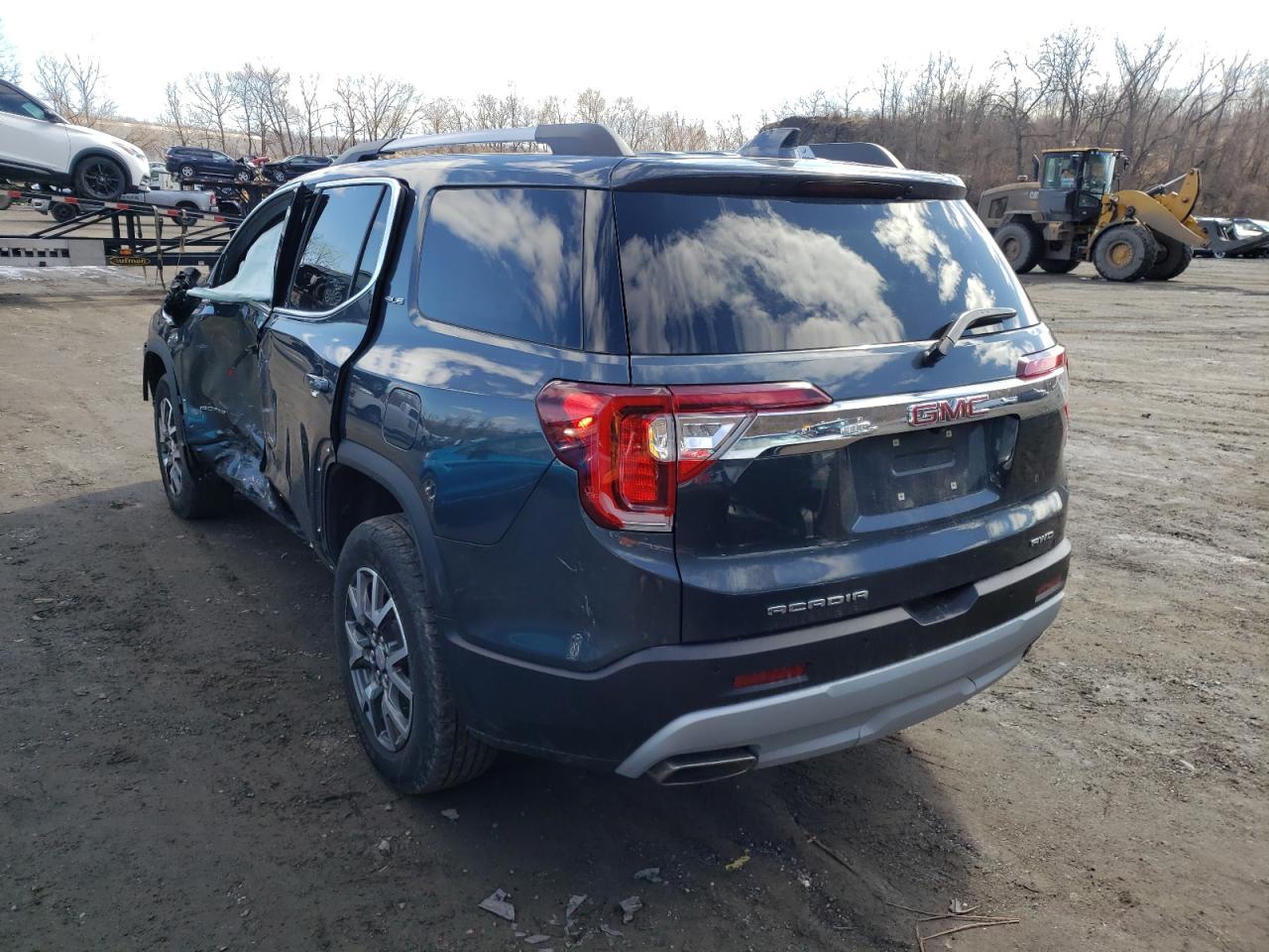 Photo 3 from auction – 2020 GMC ACADIA SLE with VIN 1GKKNRLS2LZ117076