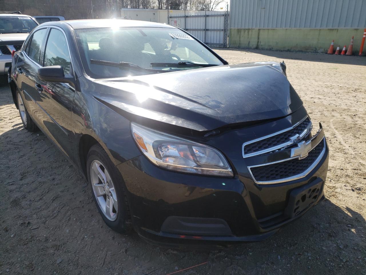 CHEVROLET MALIBU LS 2013 with VIN 1G11B5SA2DF252085 - Photo from auction