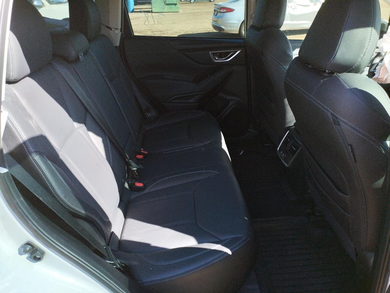 Photo 6 from auction – 2021 SUBARU FORESTER L with VIN JF2SKAUC4MH485118