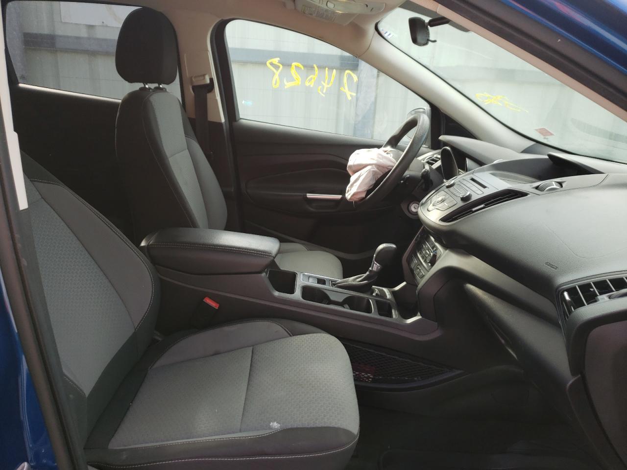 Photo 5 from auction – 2017 FORD ESCAPE SE with VIN 1FMCU0GDXHUB96166