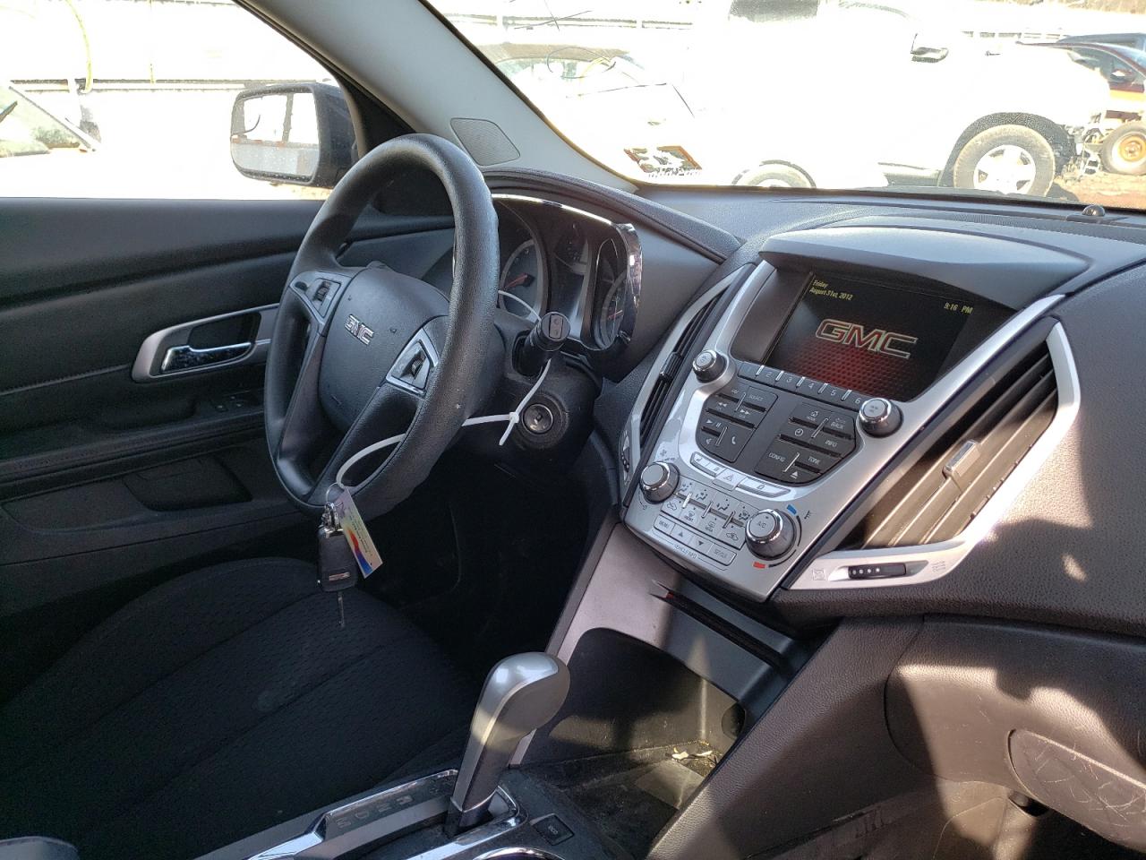Photo 9 from auction – 2014 GMC TERRAIN SL with VIN 2GKALMEK6E6333688