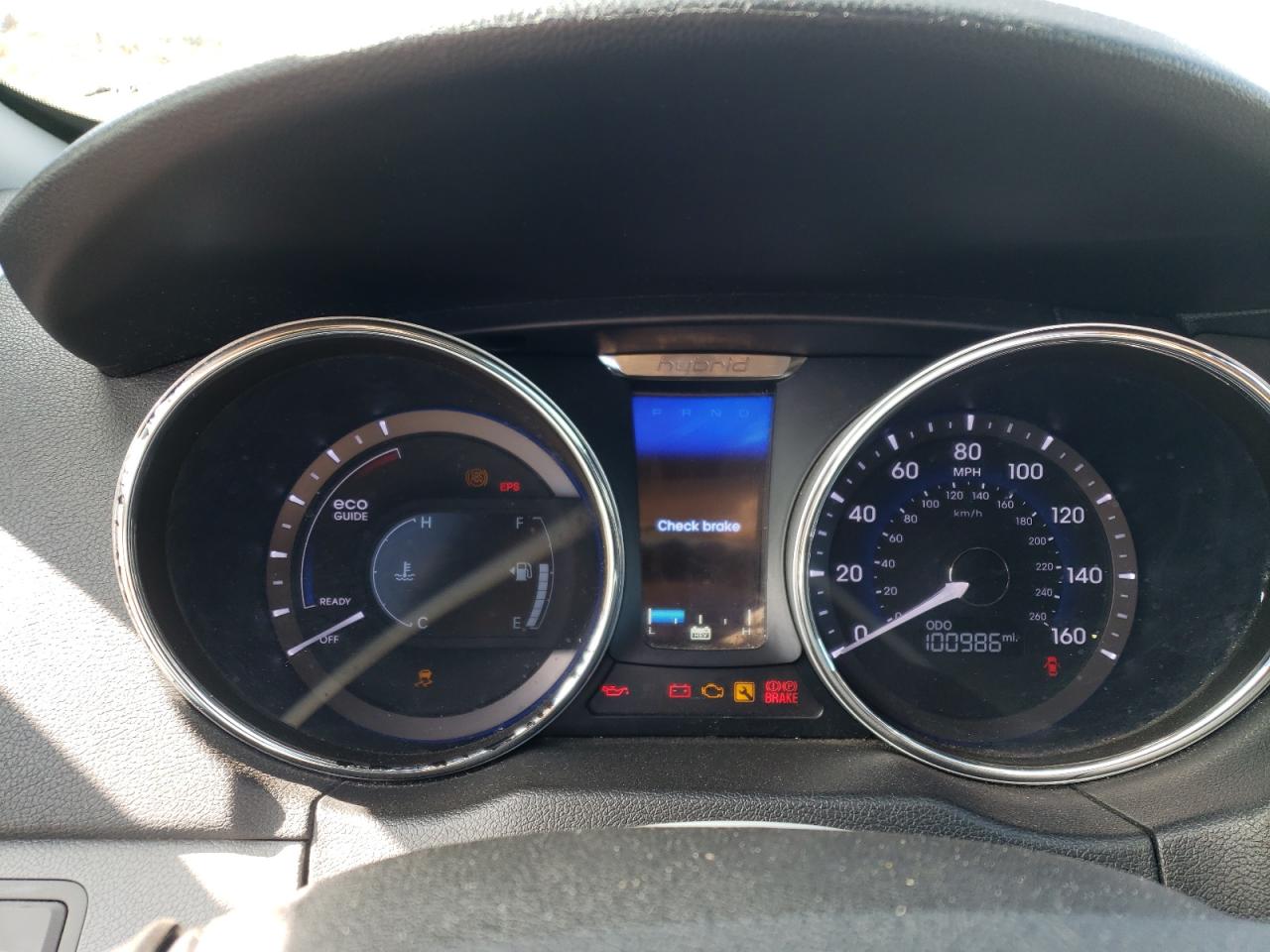 Photo 8 from auction – 2015 HYUNDAI SONATA HYB with VIN KMHEC4A43FA128219