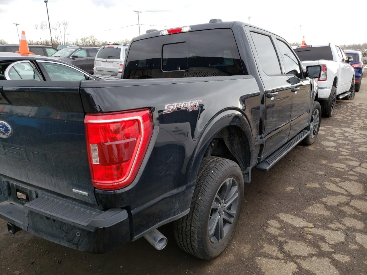 Photo 4 from auction – 2021 FORD F150 SUPER with VIN 1FTEW1EP7MFC44540