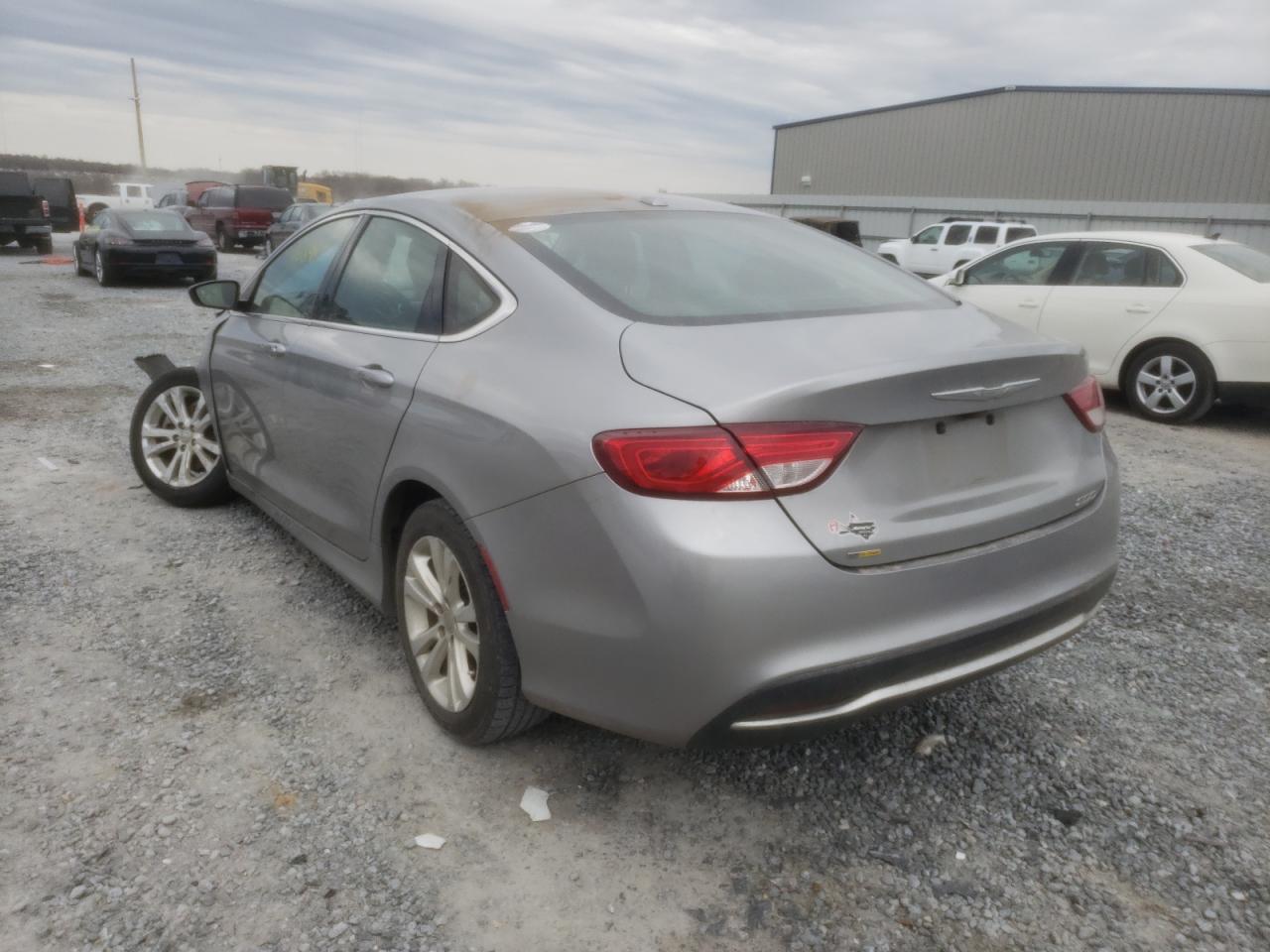 Photo 13 from auction – 2016 CHRYSLER 200 LIMITE with VIN 1C3CCCABXGN152648