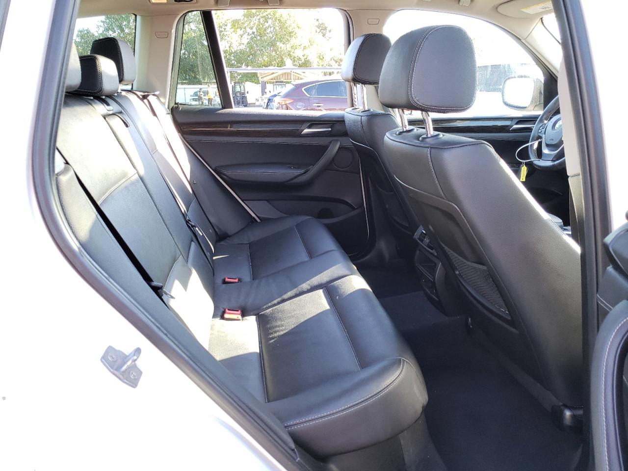 Photo 6 from auction – 2014 BMW X3 XDRIVE3 with VIN 5UXWX7C59E0E75144
