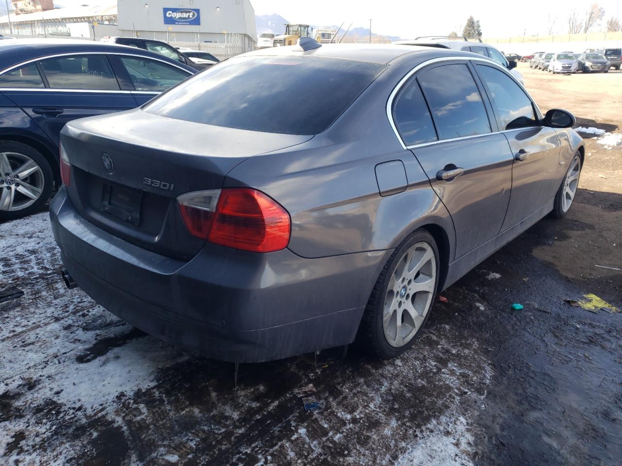 صورة رقم 4 من المزاد - 2006 BMW 330 I مع VIN WBAVB335X6KR75950