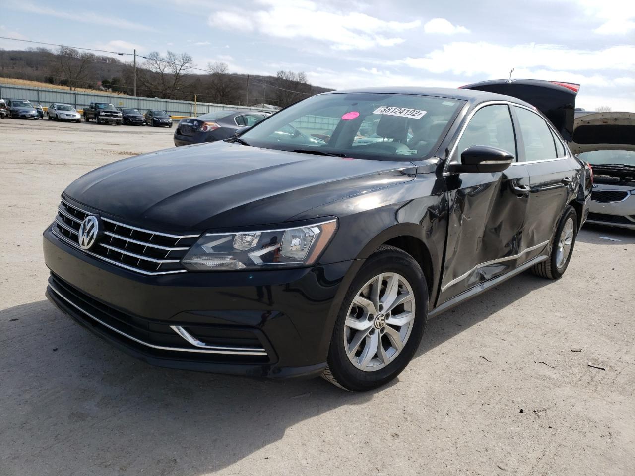 Photo 2 from auction – 2016 VOLKSWAGEN PASSAT S with VIN 1VWAS7A35GC018600