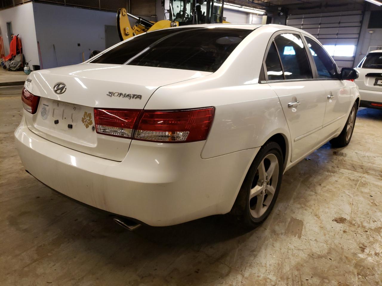 Photo 4 from auction – 2006 HYUNDAI SONATA GLS with VIN 5NPEU46F16H075136