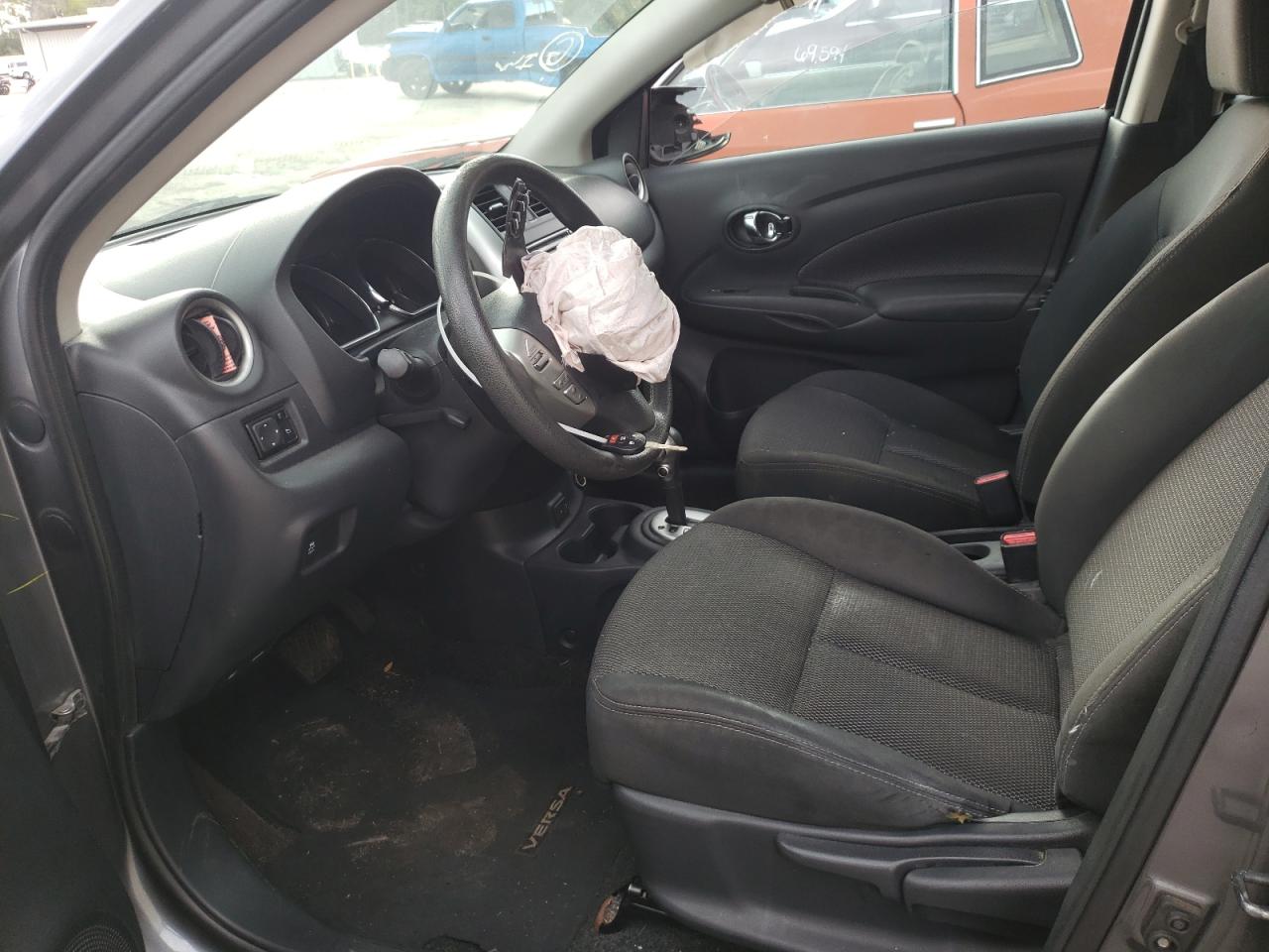 Photo 5 from auction – 2017 NISSAN VERSA S with VIN 3N1CN7AP9HL805757