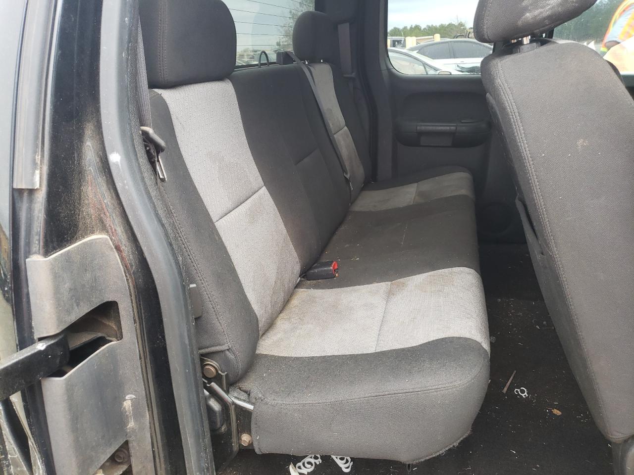 Photo 6 from auction – 2009 CHEVROLET SILVRDO LT with VIN 1GCEC19C29Z184074