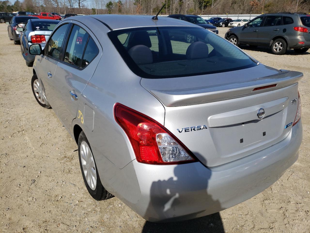 Photo 3 from auction – 2013 NISSAN VERSA S with VIN 3N1CN7AP4DL834948