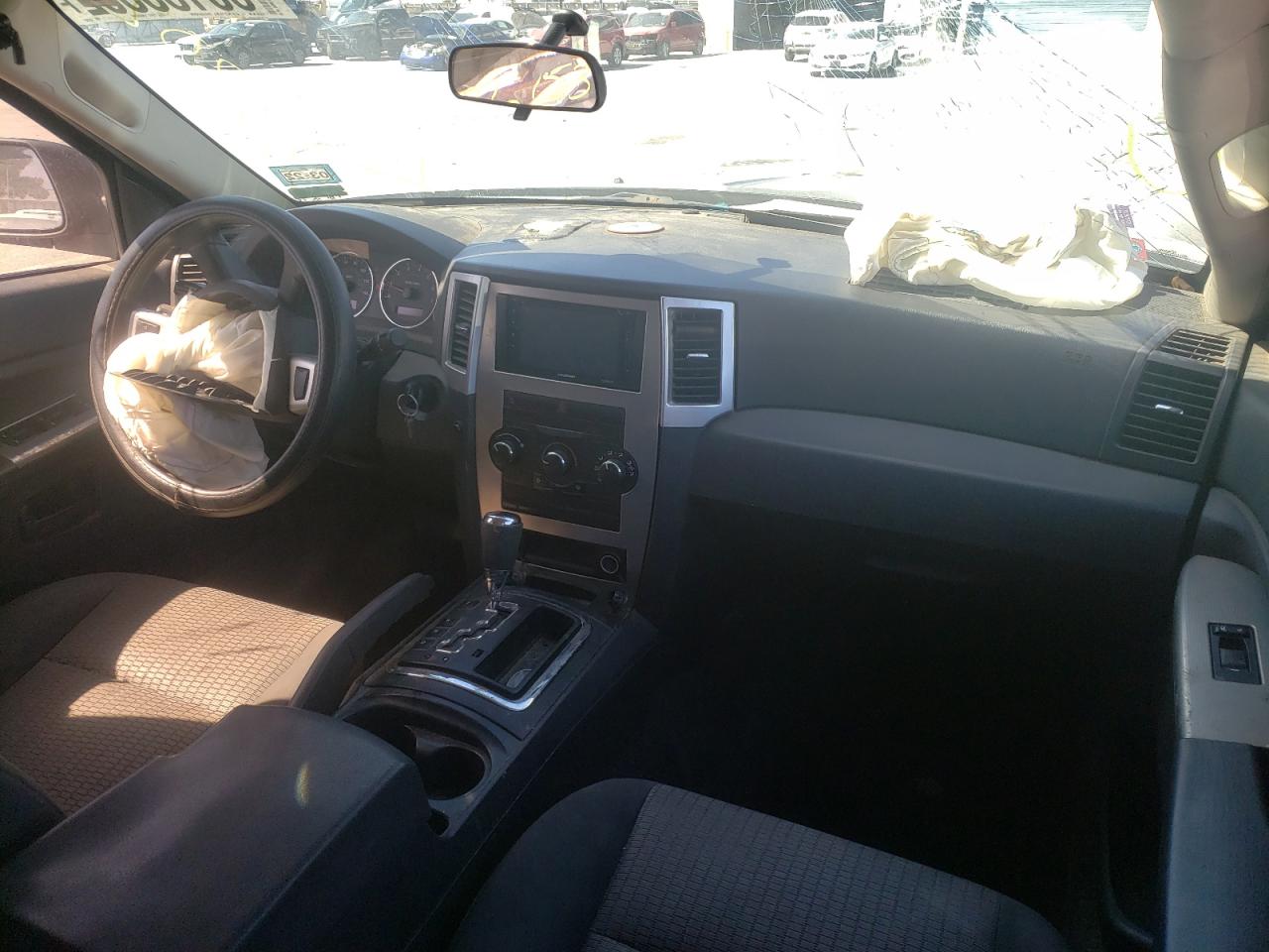 Photo 9 from auction – 2008 JEEP GRAND CHER with VIN 1J8GR48K38C120301