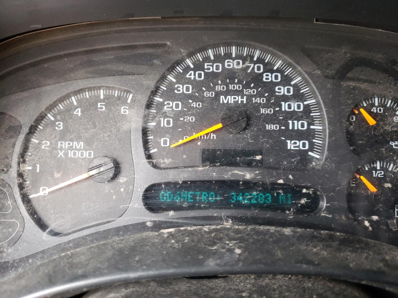 Photo 8 from auction – 2006 CHEVROLET SILVERADO with VIN 1GCEC19V46Z222157