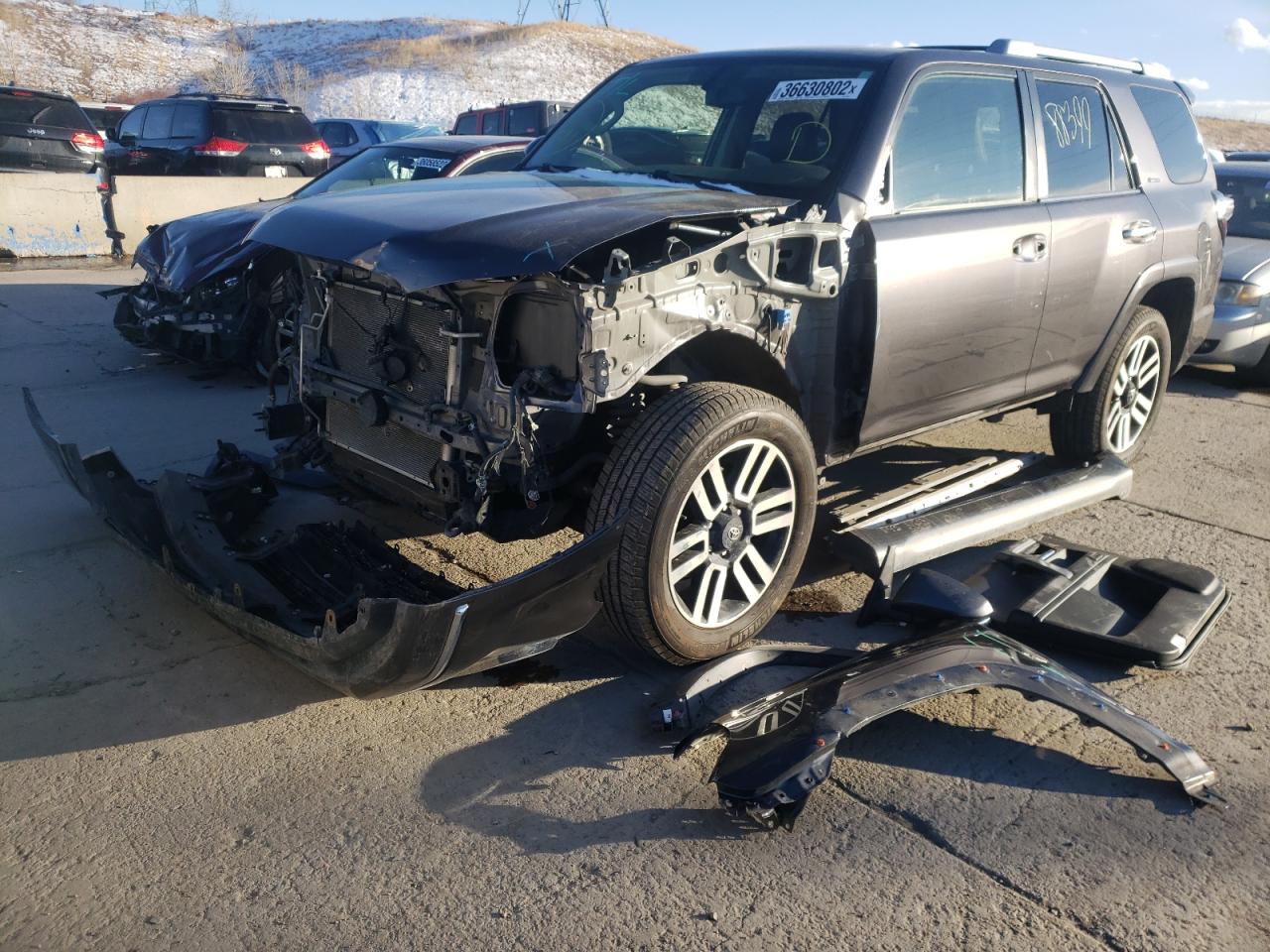 Photo 9 from auction – 2016 TOYOTA 4RUNNER SR with VIN JTEBU5JR9G5366166