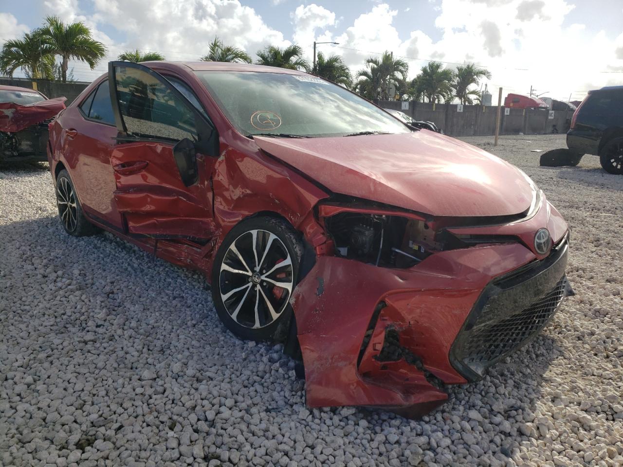 TOYOTA COROLLA L 2017 with VIN 5YFBURHE5HP738640 - Photo from auction