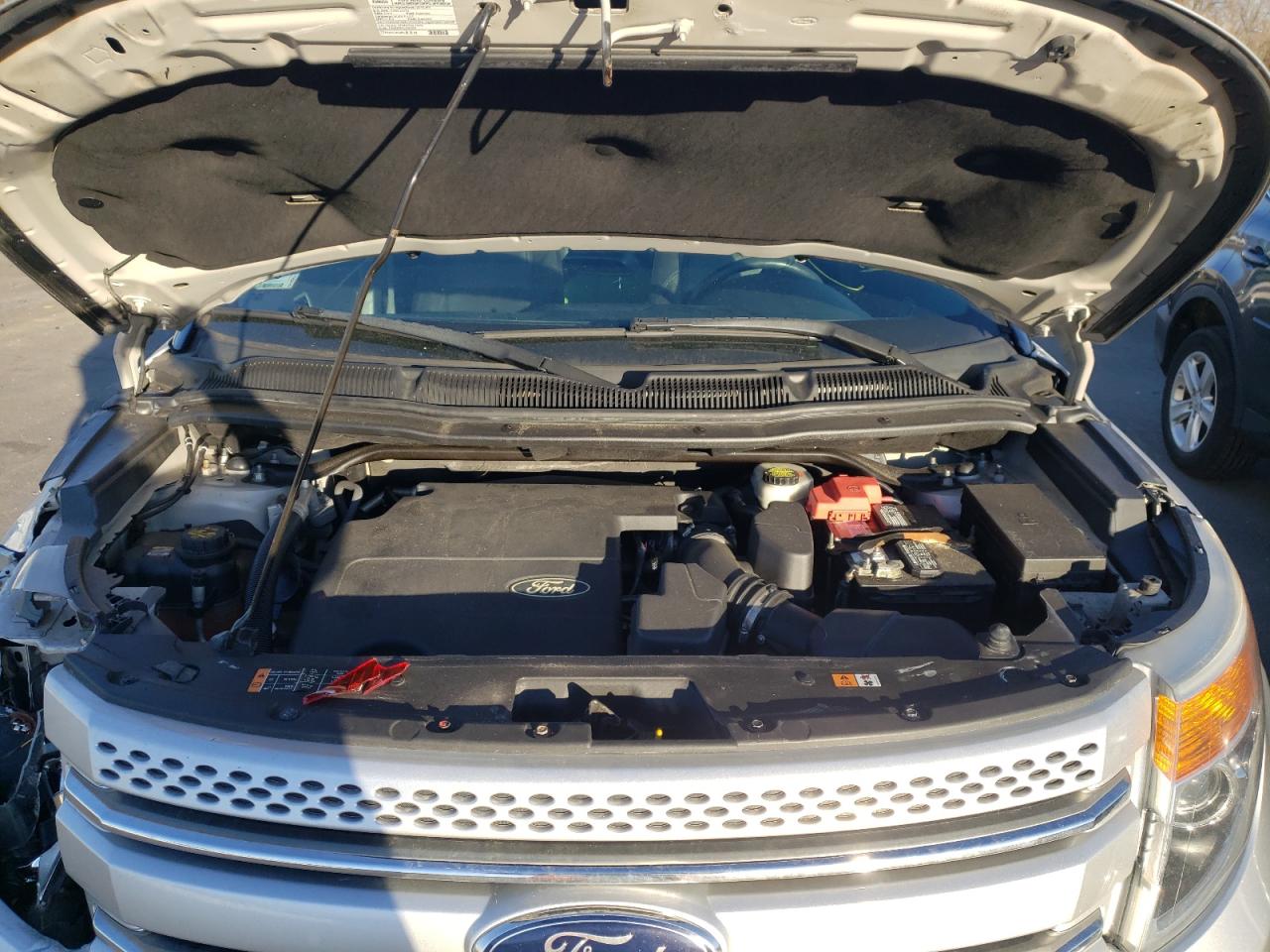Photo 7 from auction – 2015 FORD EXPLORER L with VIN 1FM5K8F86FGA66950