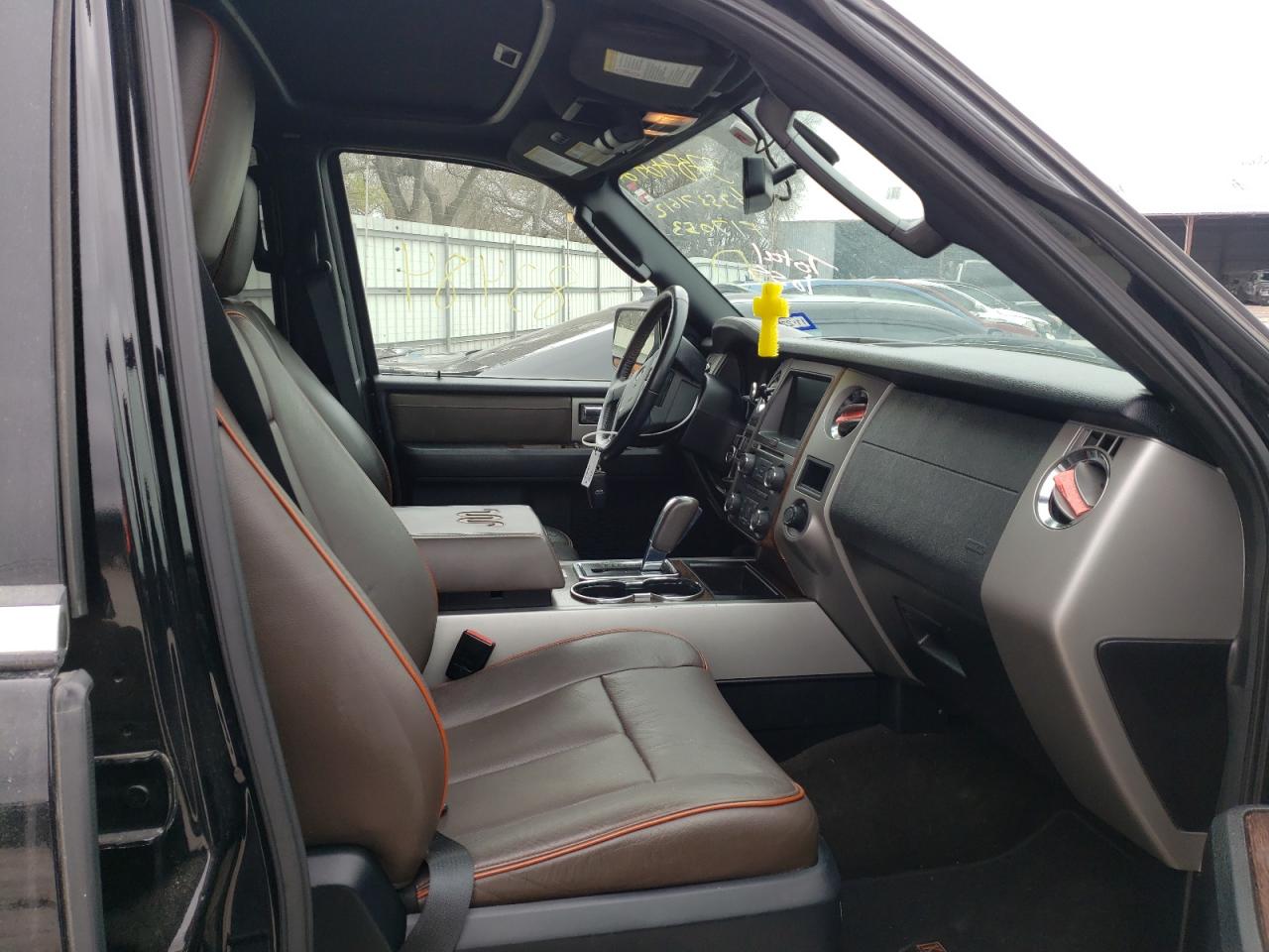 Photo 5 from auction – 2016 FORD EXPEDITION with VIN 1FMJU1HTXGEF17053