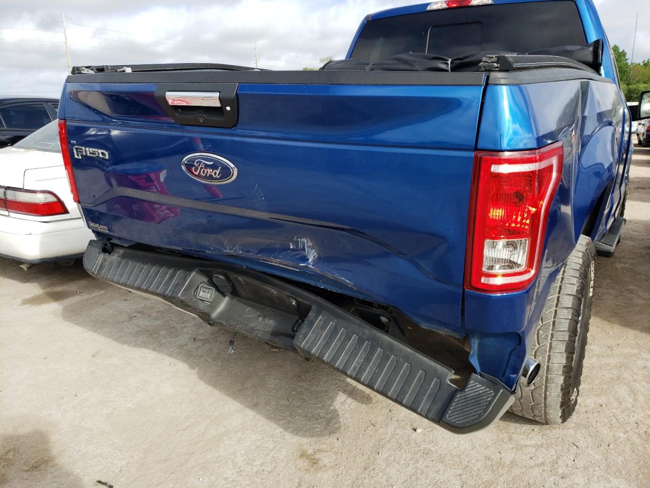 Photo 9 from auction – 2017 FORD F150 SUPER with VIN 1FTEX1EP5HFA44498