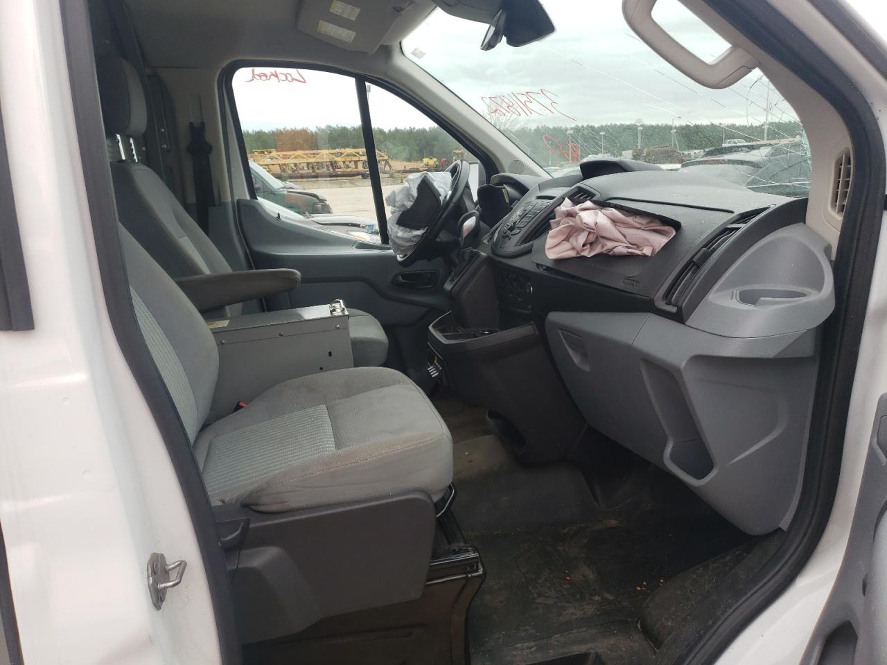 Photo 5 from auction – 2017 FORD TRANSIT T- with VIN 1FTYE1YM8HKB27919