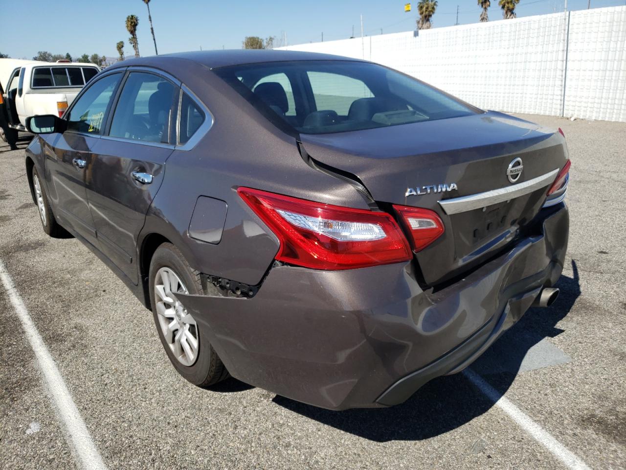 Photo 3 from auction – 2016 NISSAN ALTIMA 2.5 with VIN 1N4AL3APXGN379178