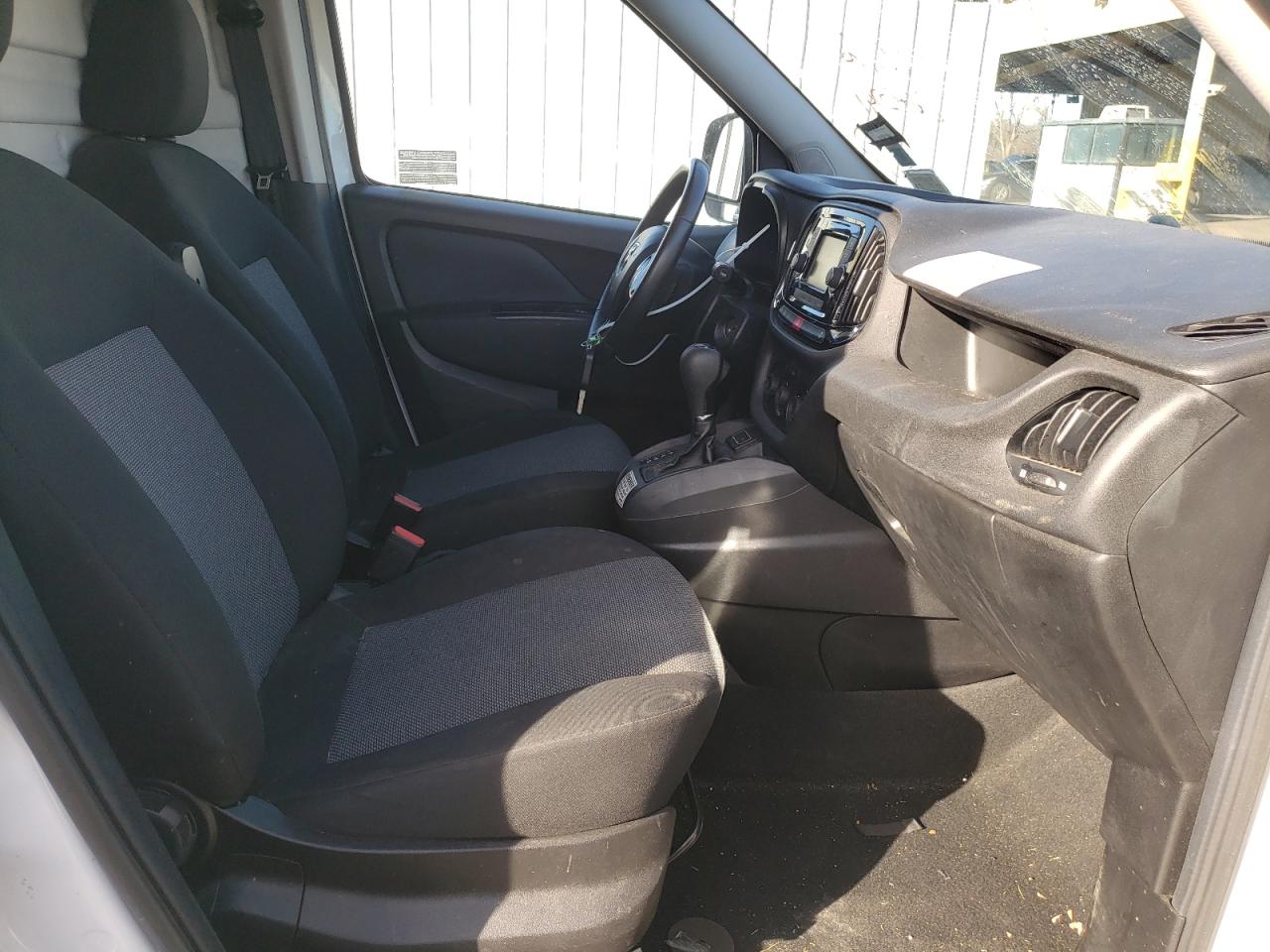 Photo 5 from auction – 2017 RAM PROMASTER with VIN ZFBERFAB2H6H29372