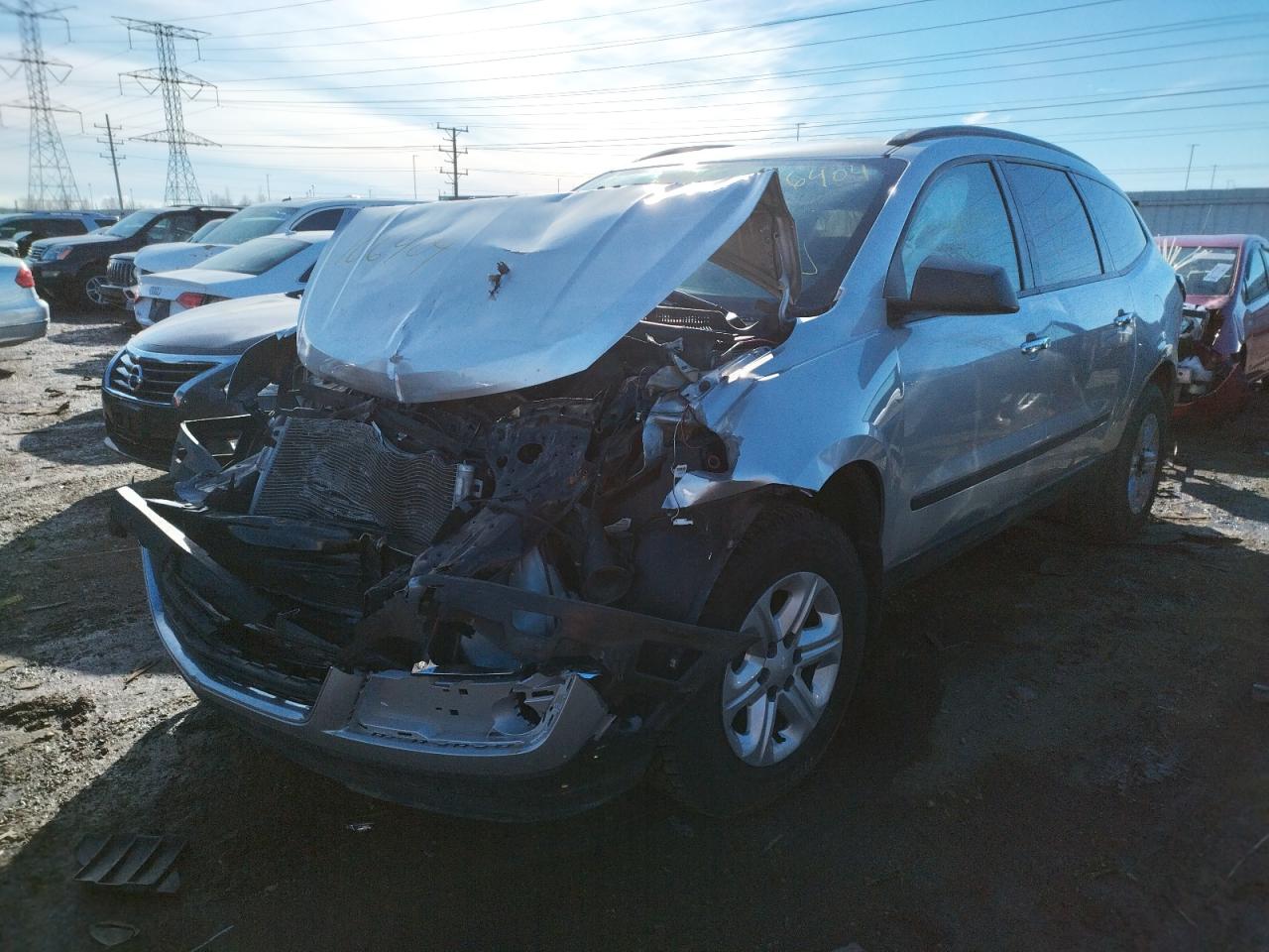 Photo 2 from auction – 2015 CHEVROLET TRAVERSE L with VIN 1GNKRFED5FJ106404