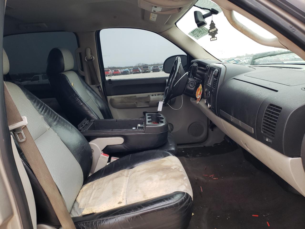 Photo 5 from auction – 2007 CHEVROLET silverado with VIN 3GCEC13C57G505823