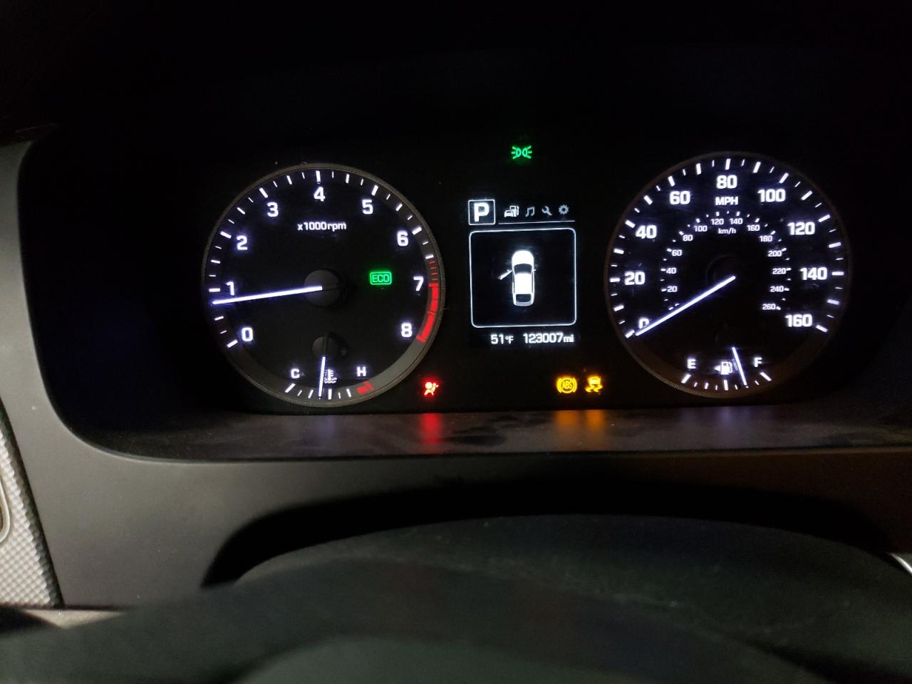 Photo 8 from auction – 2015 HYUNDAI SONATA SE with VIN 5NPE24AF8FH200145