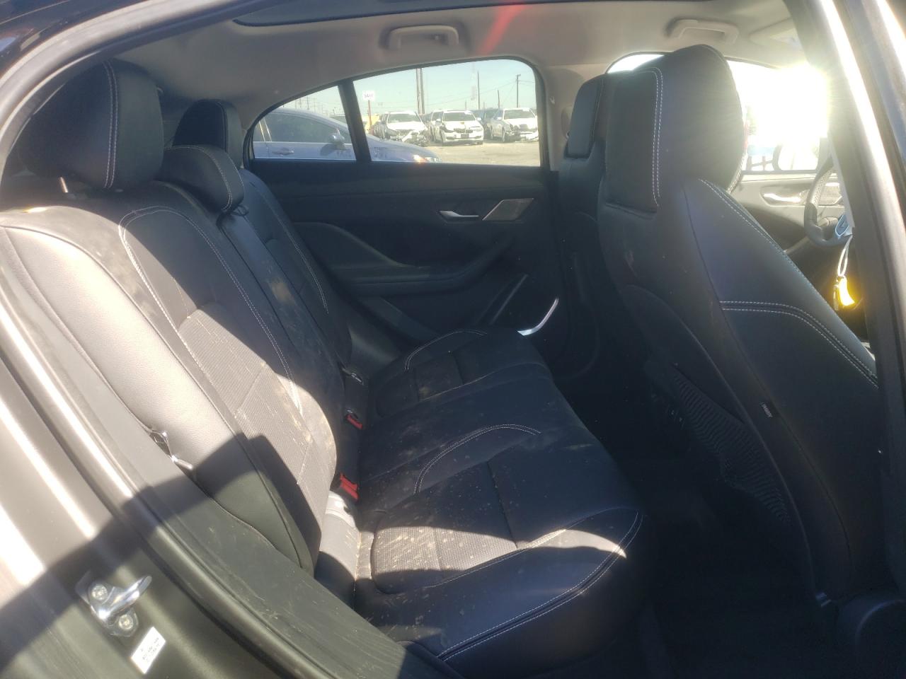 Photo 6 from auction – 2019 JAGUAR I-PACE S with VIN SADHB2S1XK1F68565