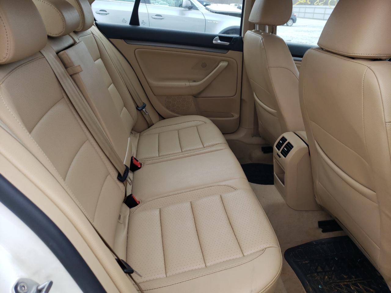 Photo 6 from auction – 2008 VOLKSWAGEN JETTA SE with VIN 3VWRZ71K18M034606