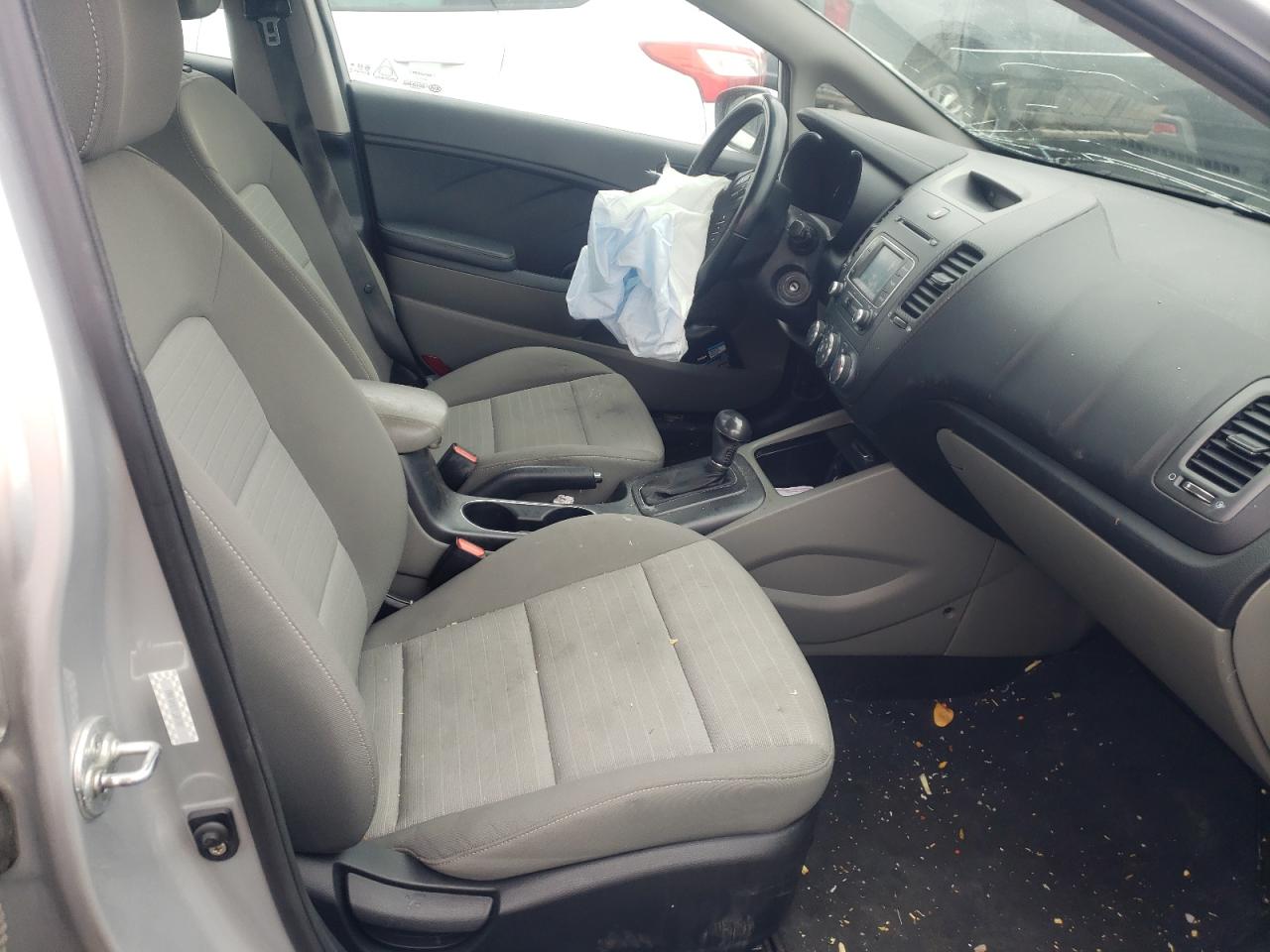 Photo 5 from auction – 2015 KIA FORTE EX with VIN KNAFX4A81F5341241