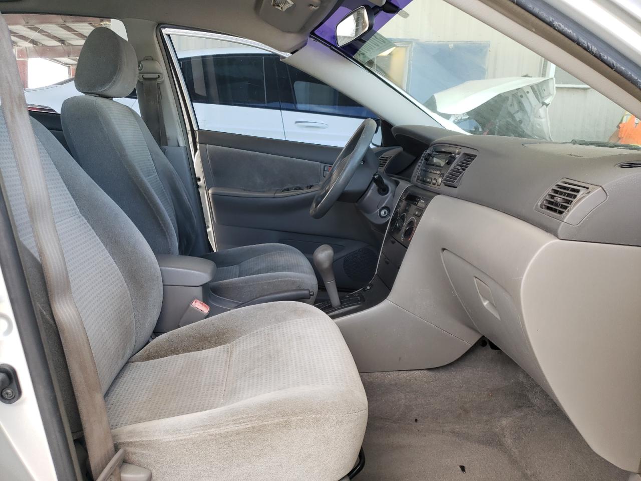 Photo 5 from auction – 2007 TOYOTA COROLLA CE with VIN JTDBR32E270111846
