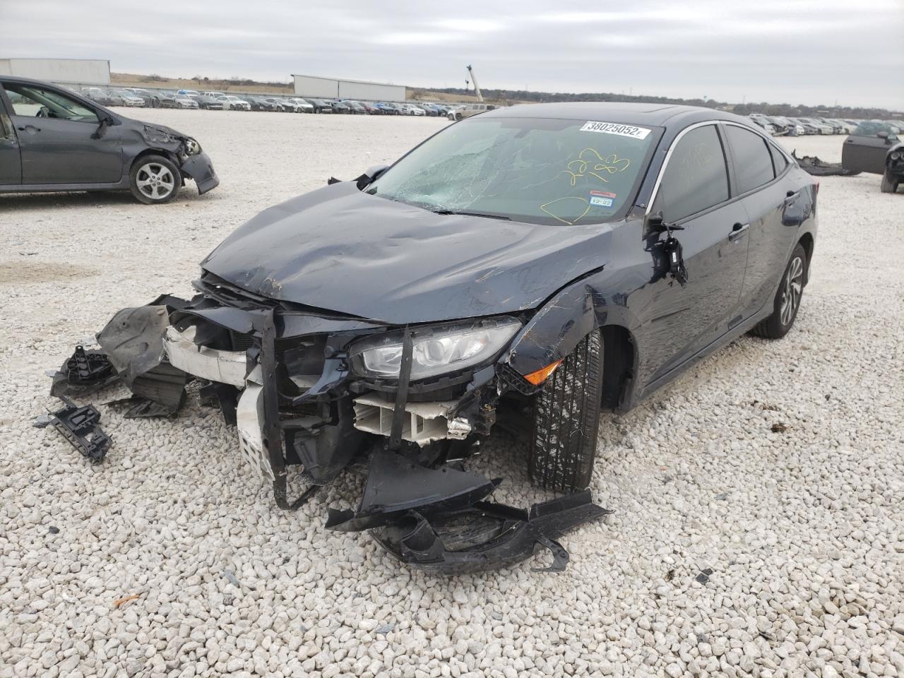 Photo 2 from auction – 2017 HONDA CIVIC EX with VIN 19XFC2F7XHE227183