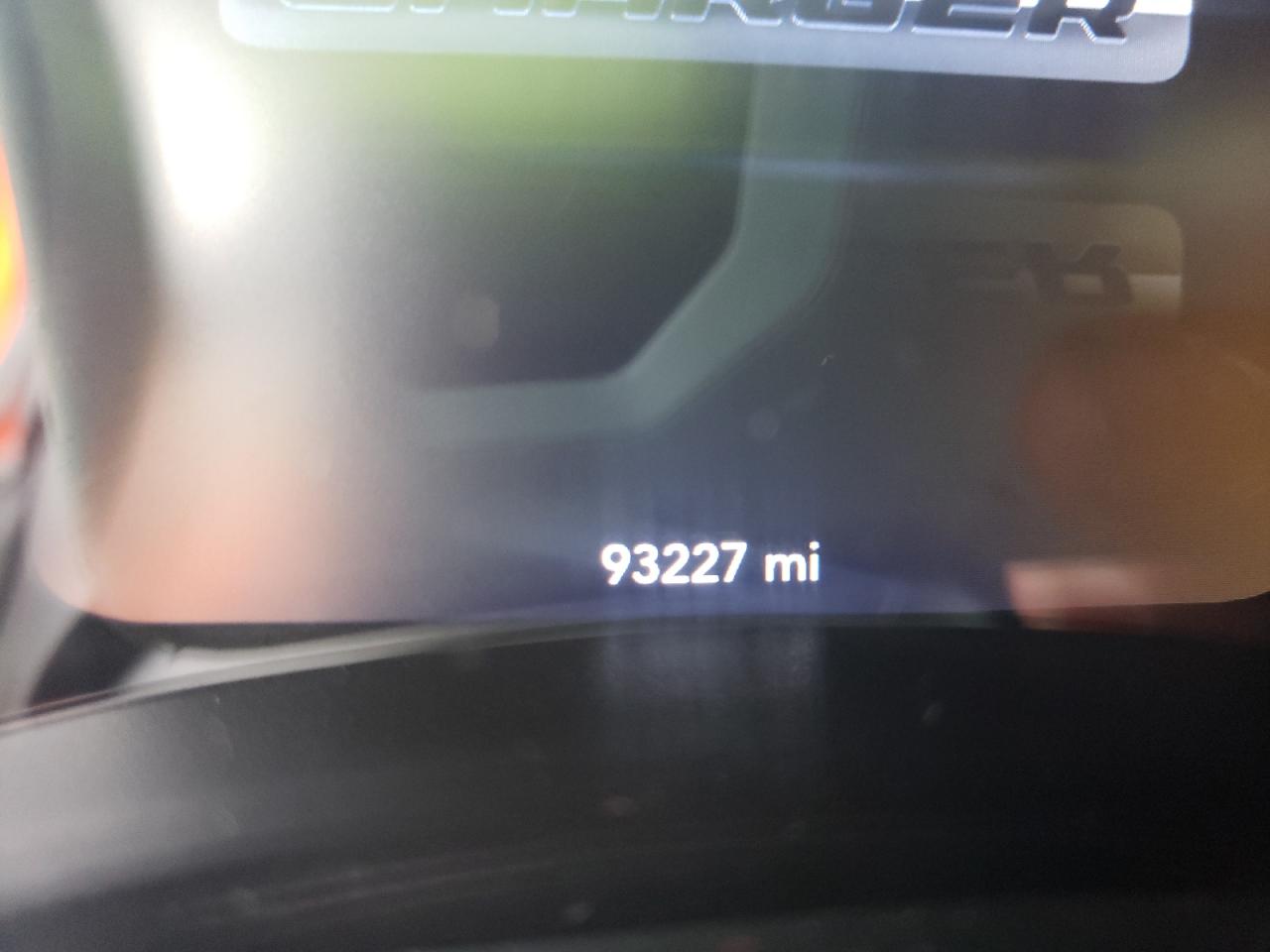 Photo 8 from auction – 2019 DODGE CHARGER GT with VIN 2C3CDXHG5KH567030
