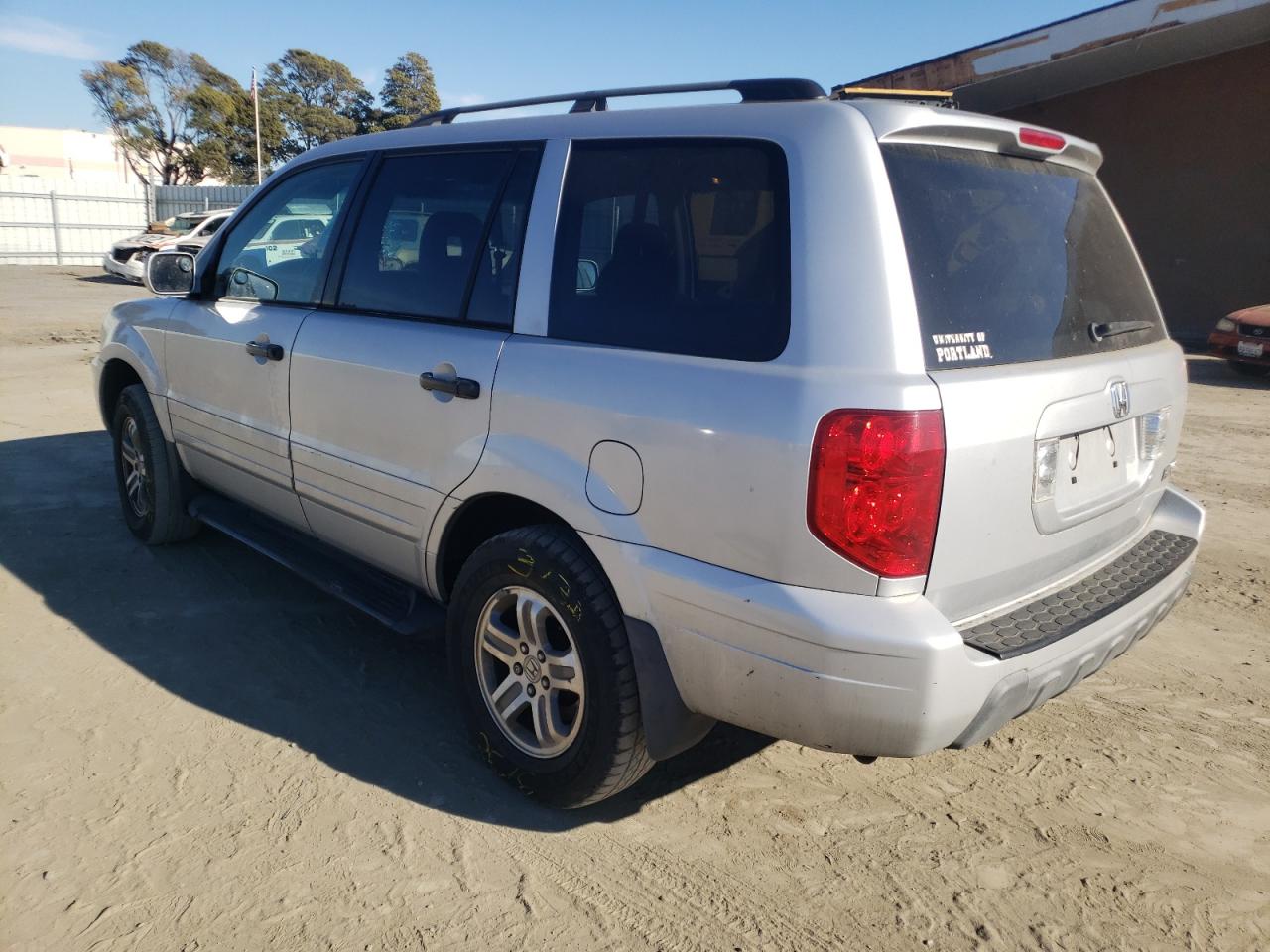 Photo 3 from auction – 2003 HONDA PILOT EXL with VIN 2HKYF18623H556723