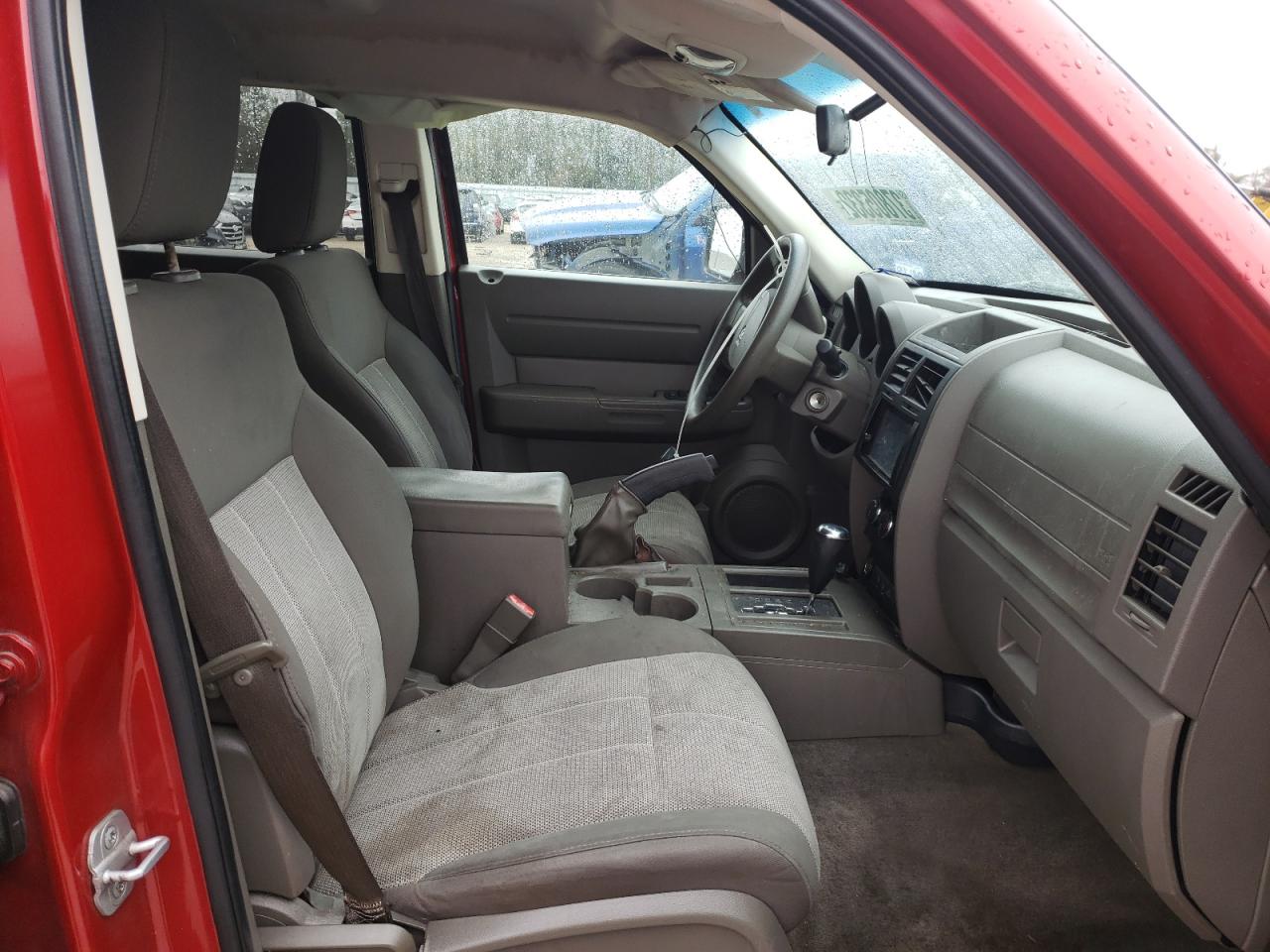 Photo 5 from auction – 2007 DODGE NITRO SXT with VIN 1D8GT28K87W737804