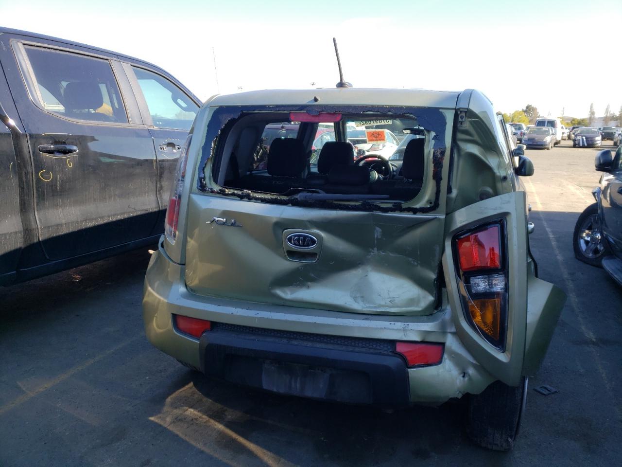 Photo 9 from auction – 2011 KIA SOUL + with VIN KNDJT2A24B7259933