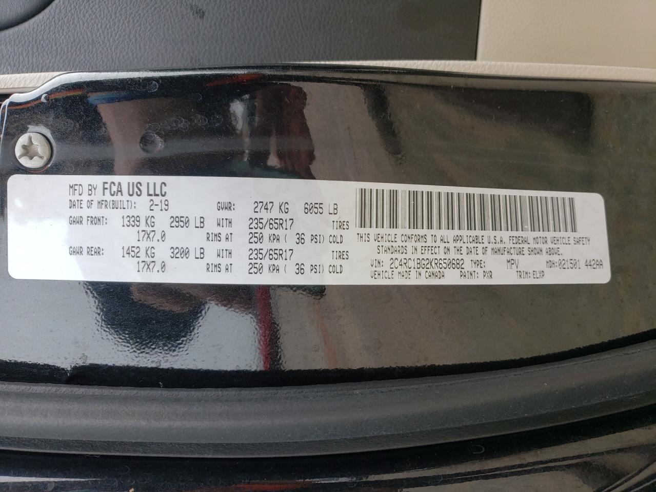 Photo 10 from auction – 2019 CHRYSLER PACIFICA T with VIN 2C4RC1BG2KR650682