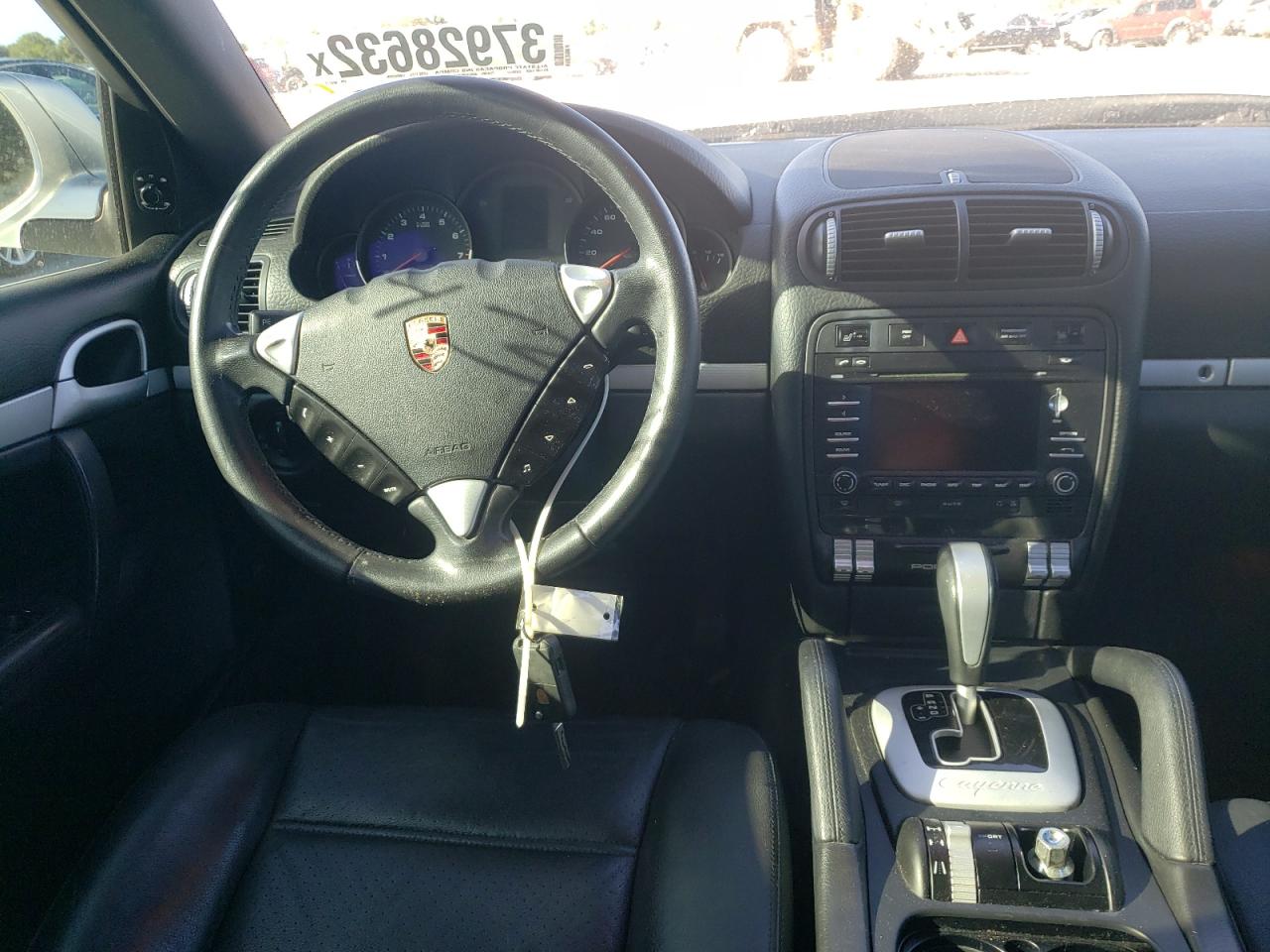 Photo 9 from auction – 2009 PORSCHE CAYENNE with VIN WP1AA29P89LA04272