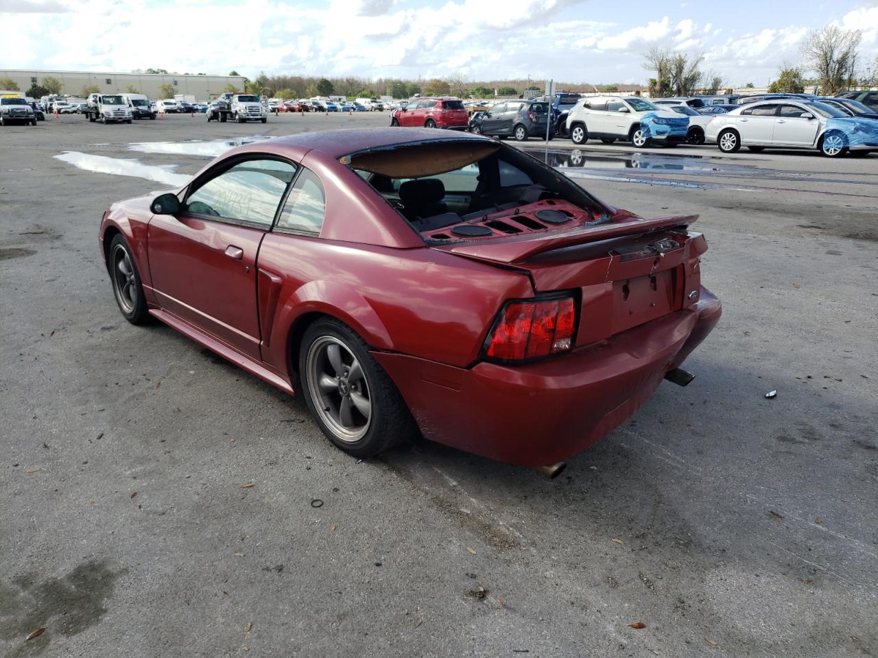 Photo 3 from auction – 2000 FORD MUSTANG with VIN 1FAFP404XYF287958
