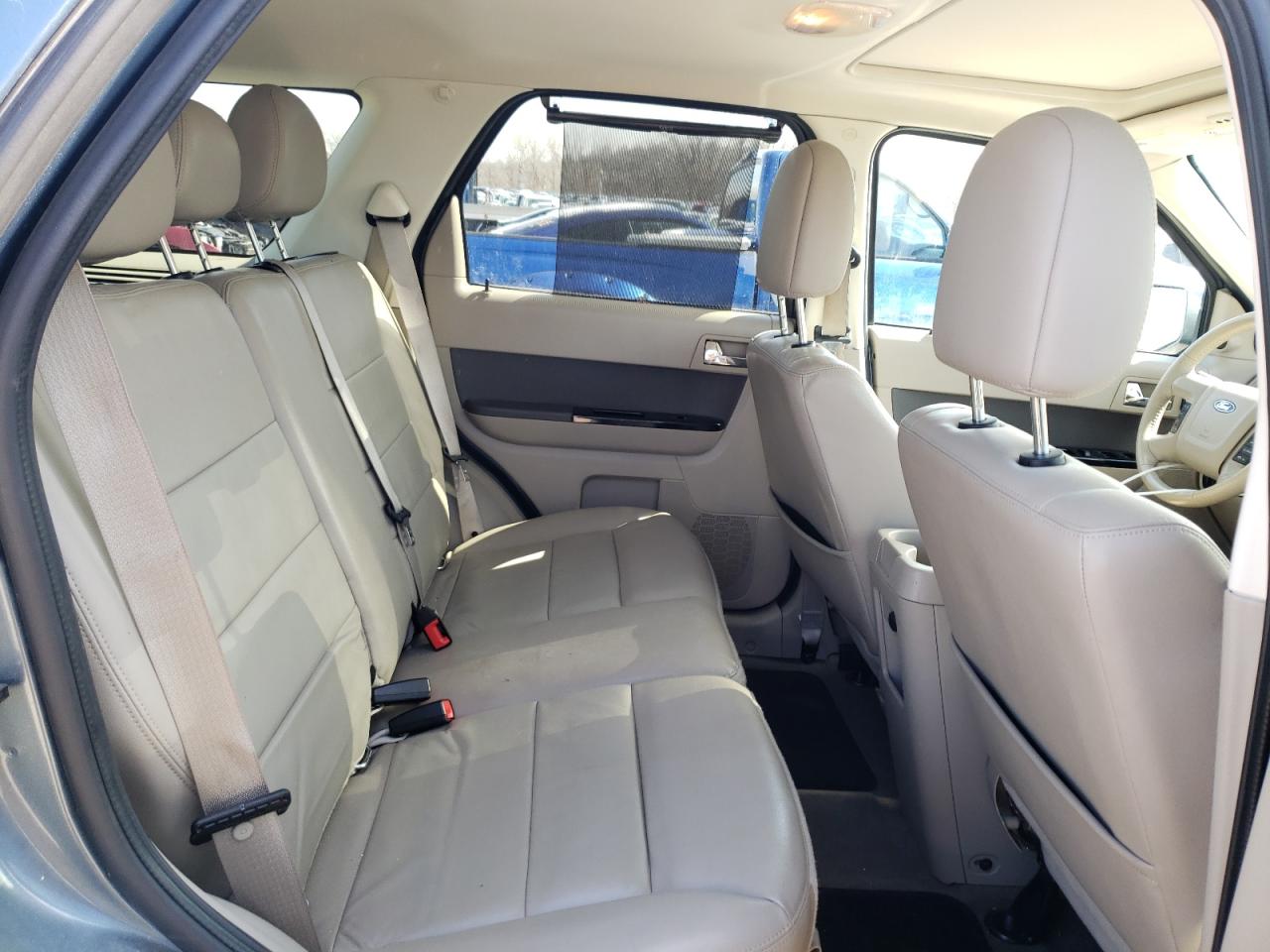Photo 6 from auction – 2011 FORD ESCAPE HYB with VIN 1FMCU5K30BKA61891
