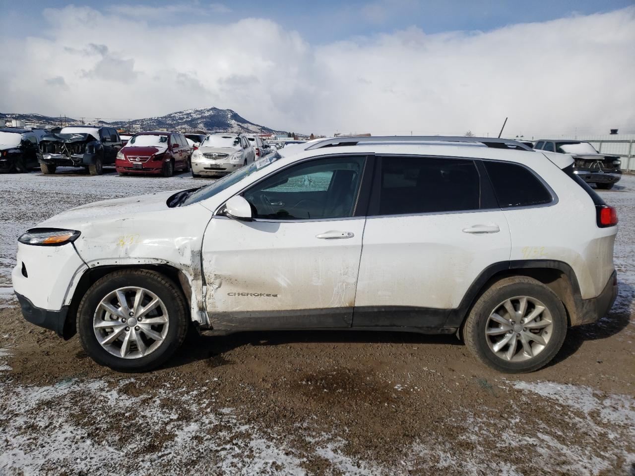 Photo 9 from auction – 2016 JEEP CHEROKEE L with VIN 1C4PJMDB2GW152237