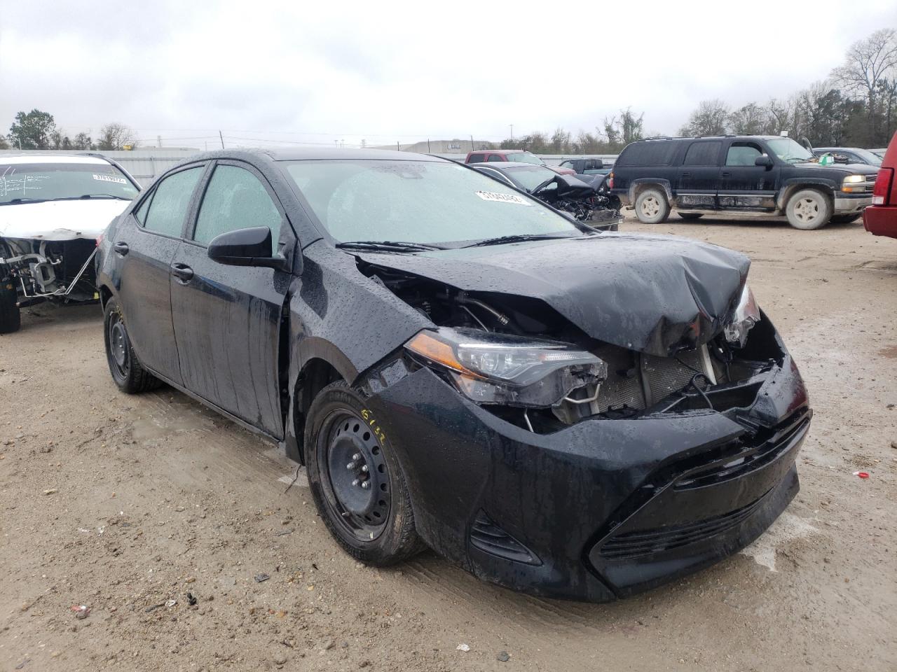 TOYOTA COROLLA L 2019 with VIN 5YFBURHE8KP935342 - Photo from auction