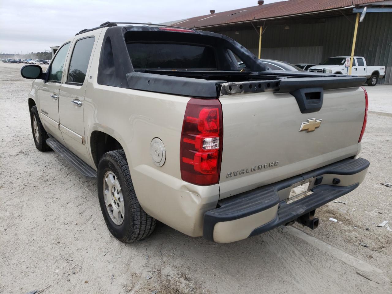 Photo 3 from auction – 2007 CHEVROLET AVALANCHE with VIN 3GNEC12J07G147991