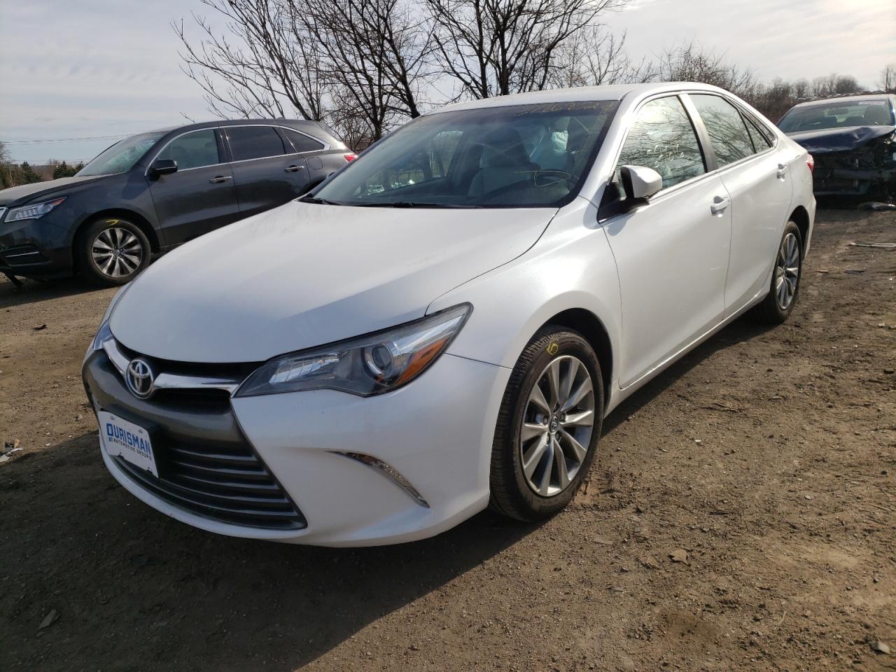 Photo 2 from auction – 2015 TOYOTA CAMRY LE with VIN 4T1BF1FK6FU031241